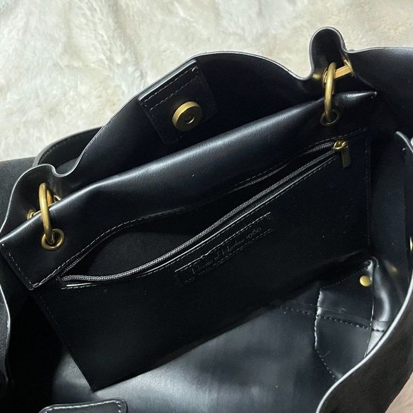 Black Tote Bag - Picture 12 of 14